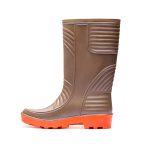 Bota de PVC sin Puntera – Verde con suela naranja - Imagen 2